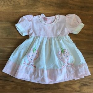 Vintage Baby girl dress strawberries
